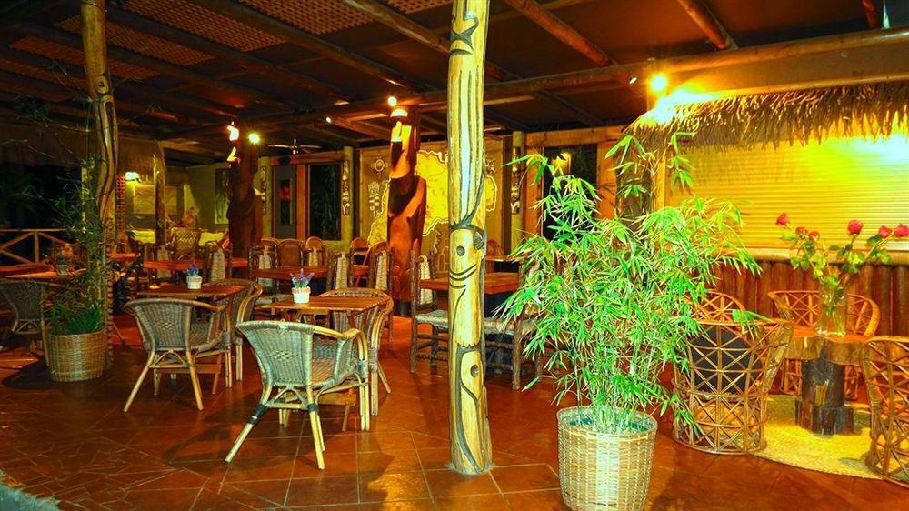 Hotel Manavai Hanga Roa Exterior foto